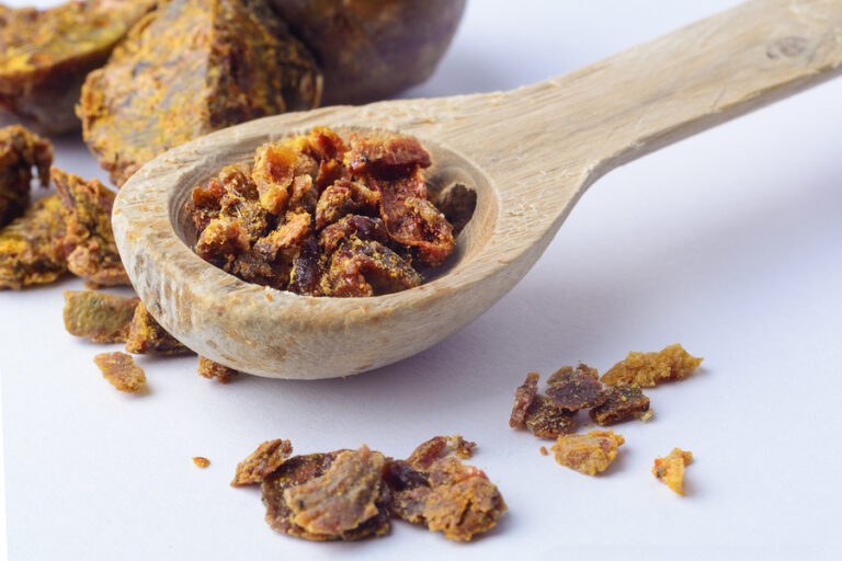 Spray cu propolis si galbenele